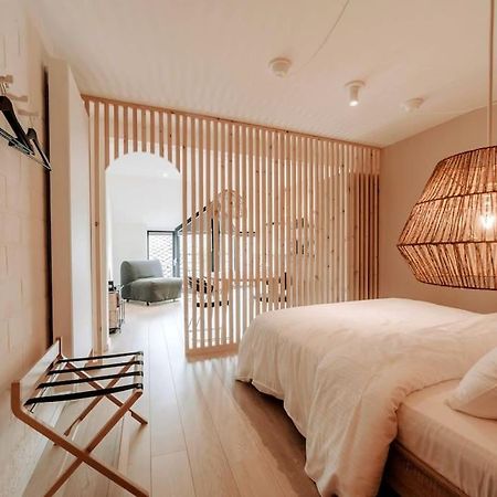 Chimay : La Chambre Doree De La Grand Place Exteriér fotografie